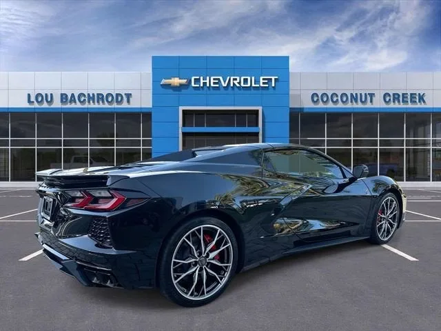 2023 Chevrolet Corvette Stingray 2LT photo 8