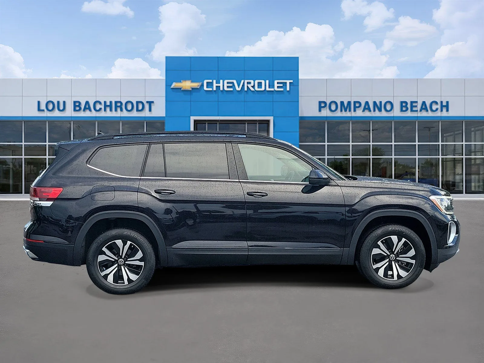 2024 Volkswagen Atlas 2.0T SE photo 2