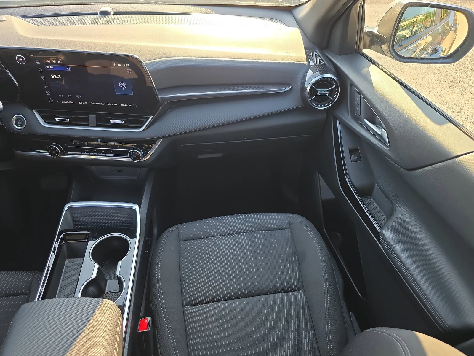 2025 Chevrolet Equinox LT photo 20