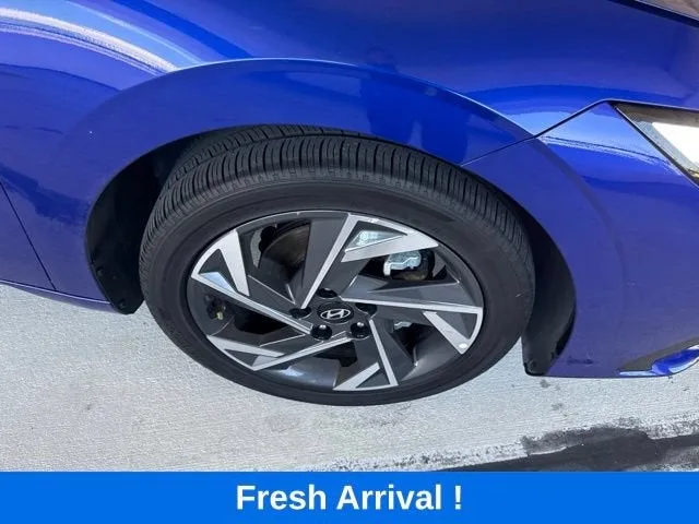2025 Hyundai Elantra Hybrid Limited photo 20
