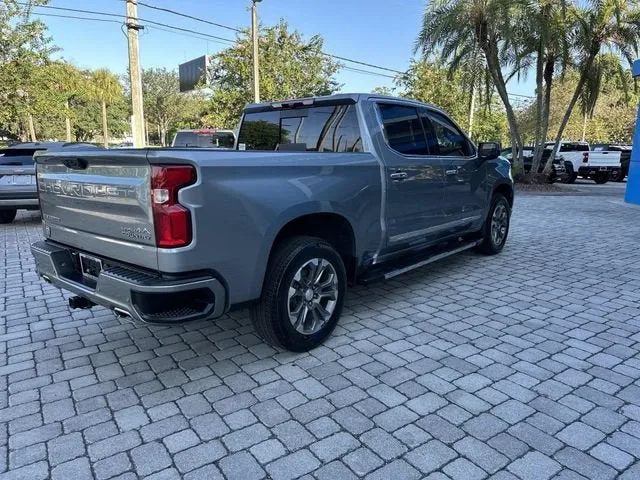 2024 Chevrolet Silverado 1500 High Country photo 37