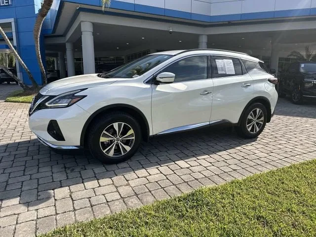 2022 Nissan Murano SV photo 31