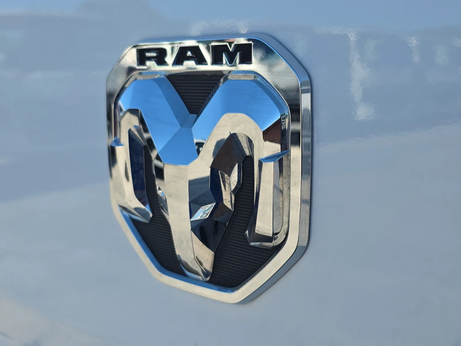2025 RAM ProMaster Cargo Van Tradesman photo 9