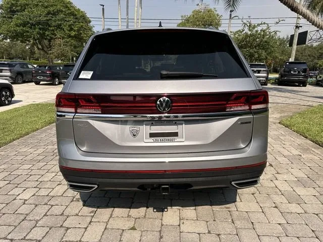 2024 Volkswagen Atlas 2.0T SEL photo 37