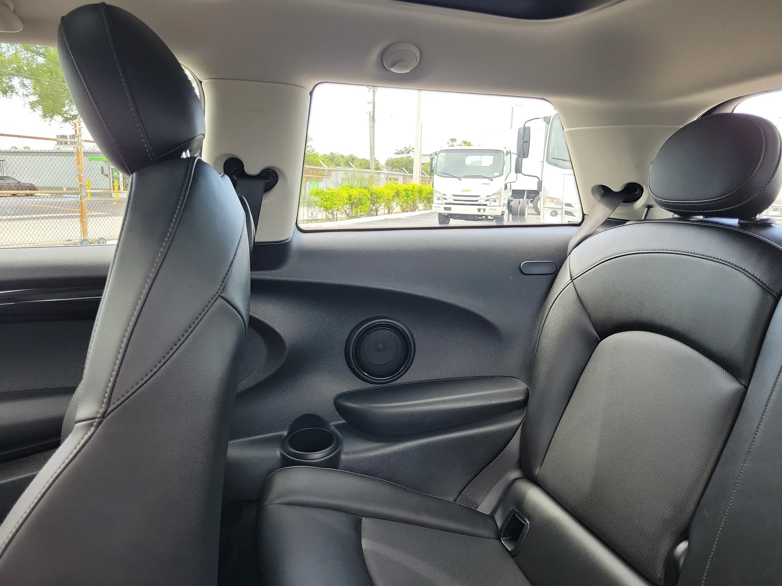 2019 MINI Hardtop 2 Door Cooper S photo 14