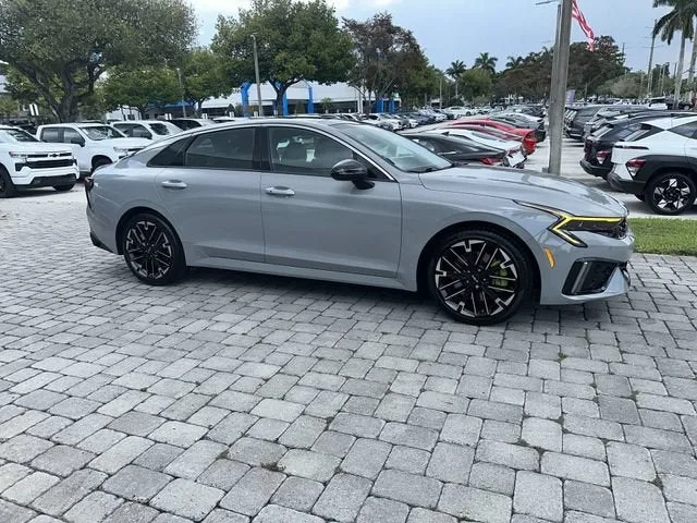 2025 Kia K5 GT photo 15