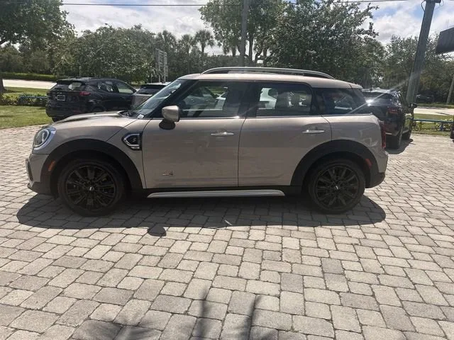 2024 MINI Countryman Cooper S photo 33