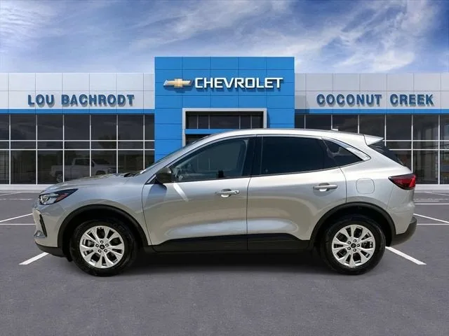 2023 Ford Escape Active photo 5