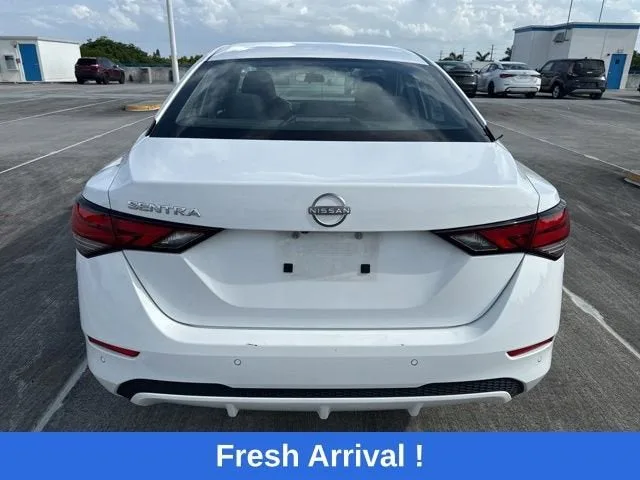 2024 Nissan Sentra S photo 16