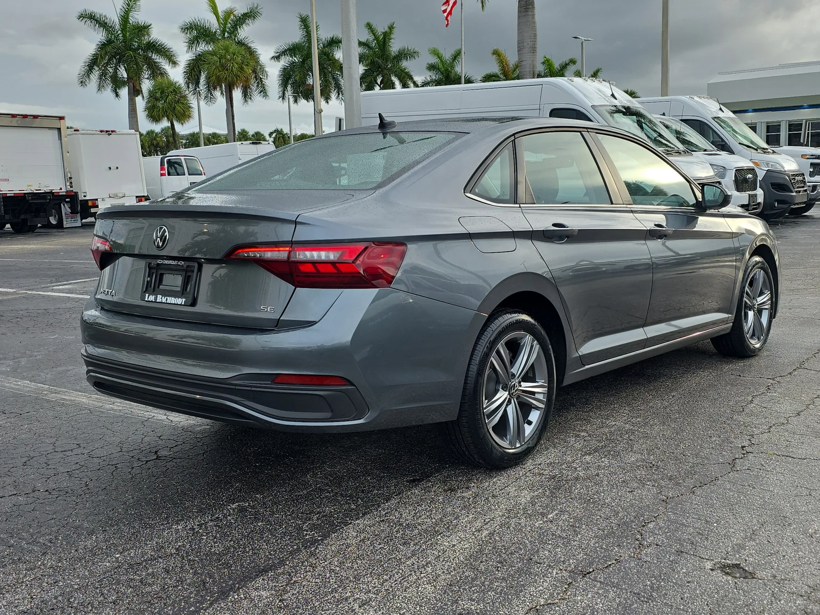 2024 Volkswagen Jetta SE photo 7