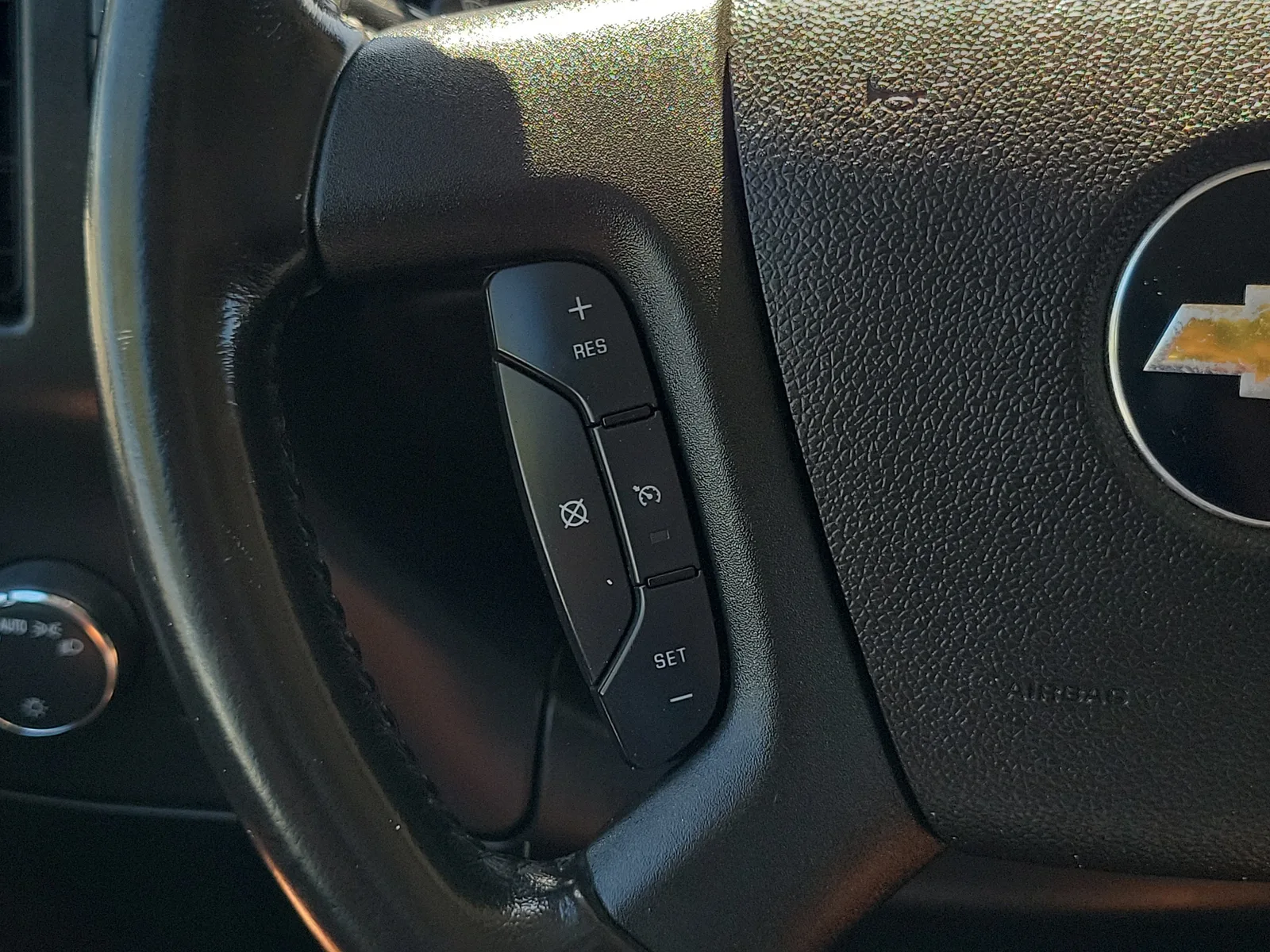 2023 Chevrolet Express Passenger 3500 1LS photo 22
