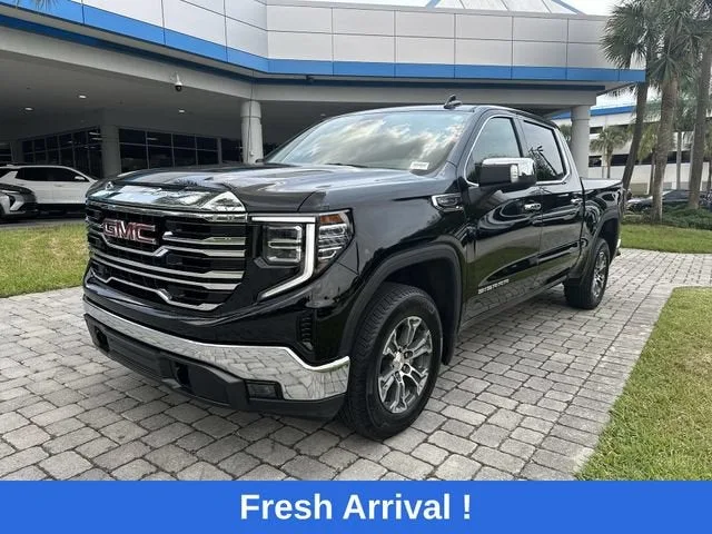 2026 GMC Sierra 1500 SLT photo 21