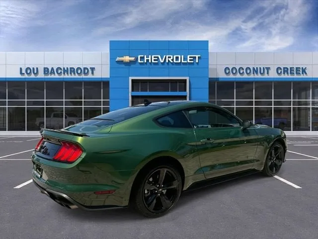 2022 Ford Mustang GT photo 8