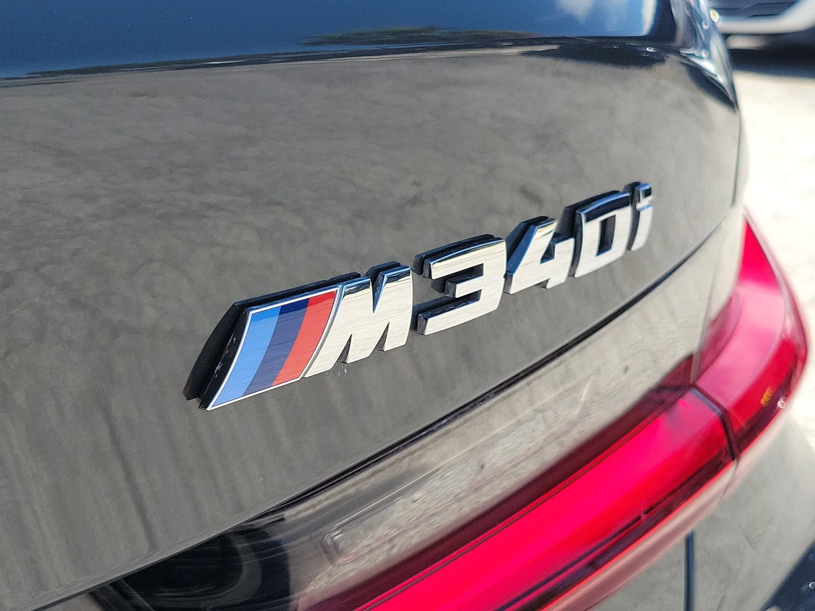 2023 BMW 3 Series M340i photo 11