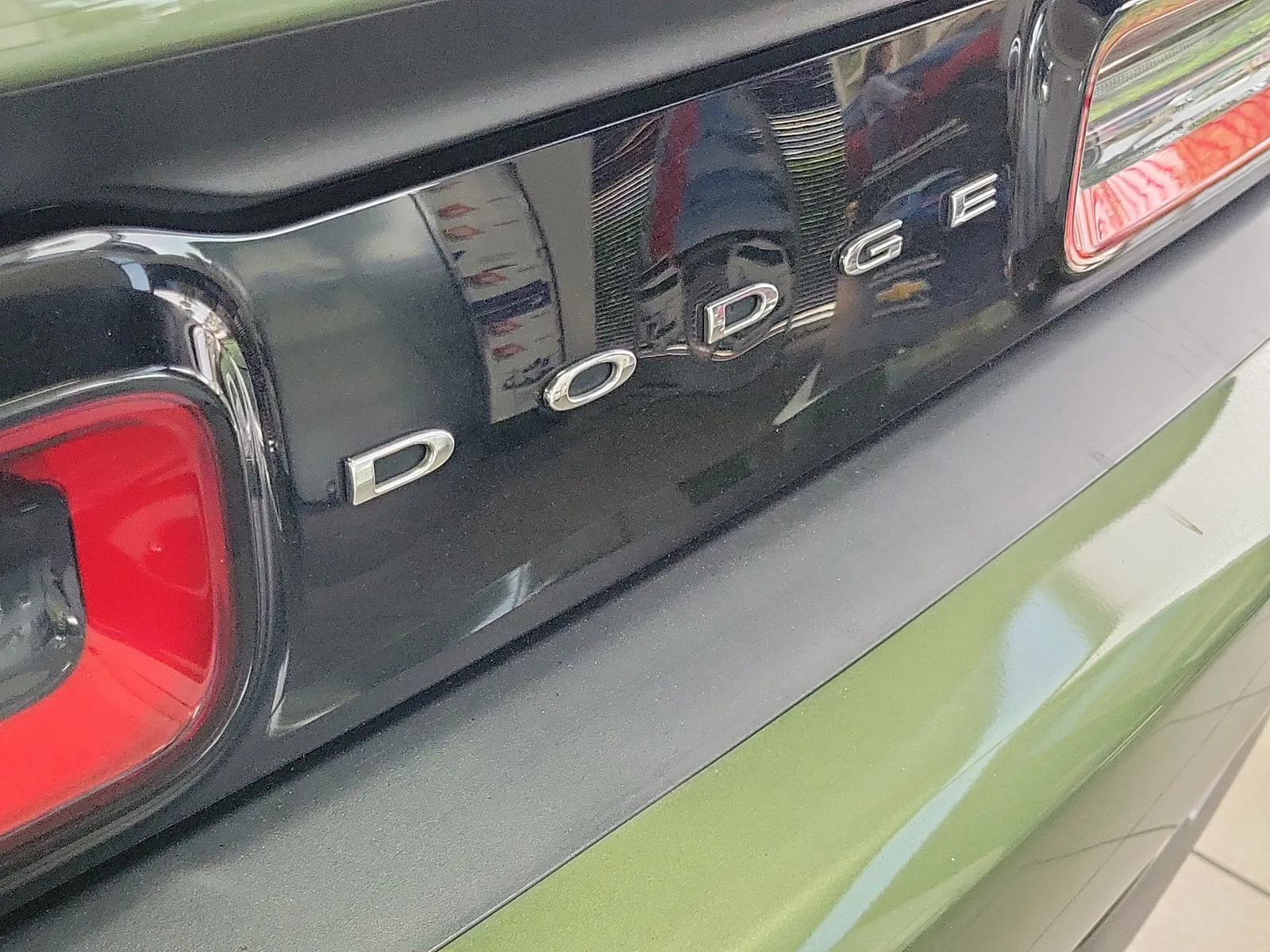 2019 Dodge Challenger R/T Scat Pack Widebody photo 8