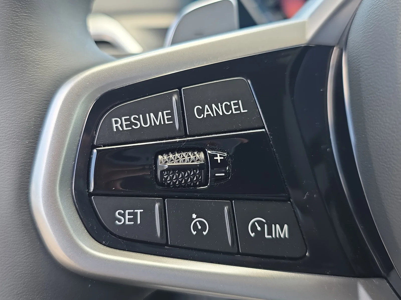 2025 BMW 2 Series 230i photo 26