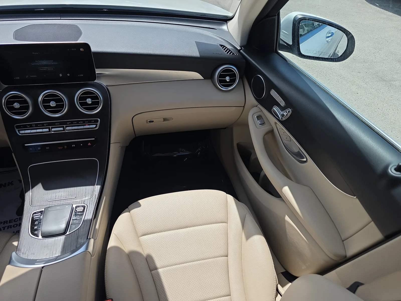 2022 Mercedes-Benz GLC GLC 300 photo 20