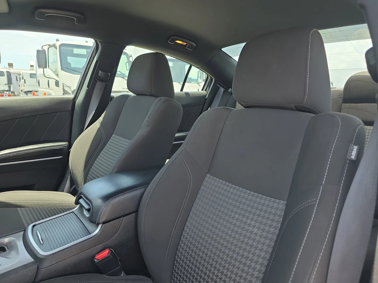 2023 Dodge Charger SXT photo 24