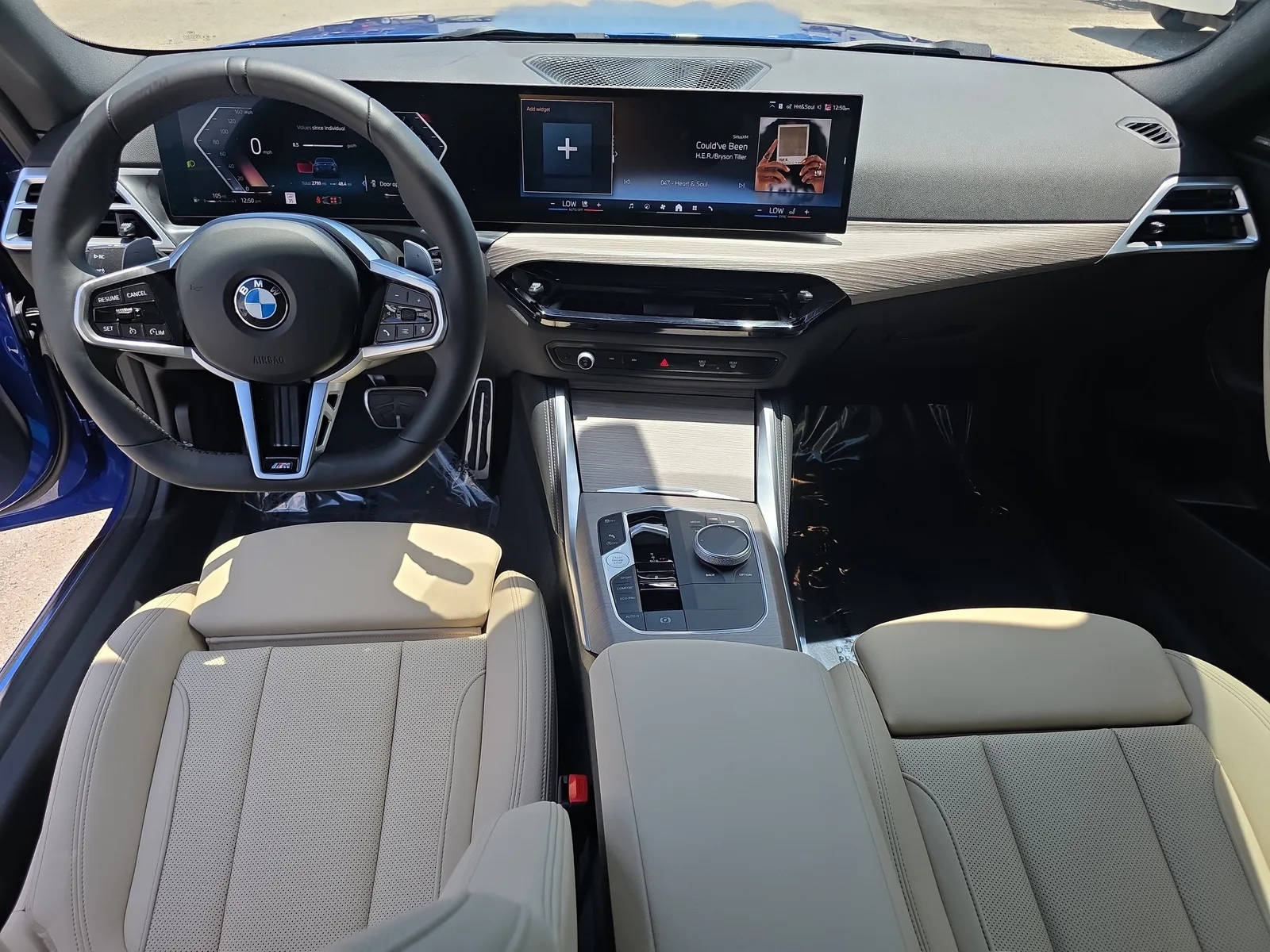 2025 BMW 2 Series 230i photo 16