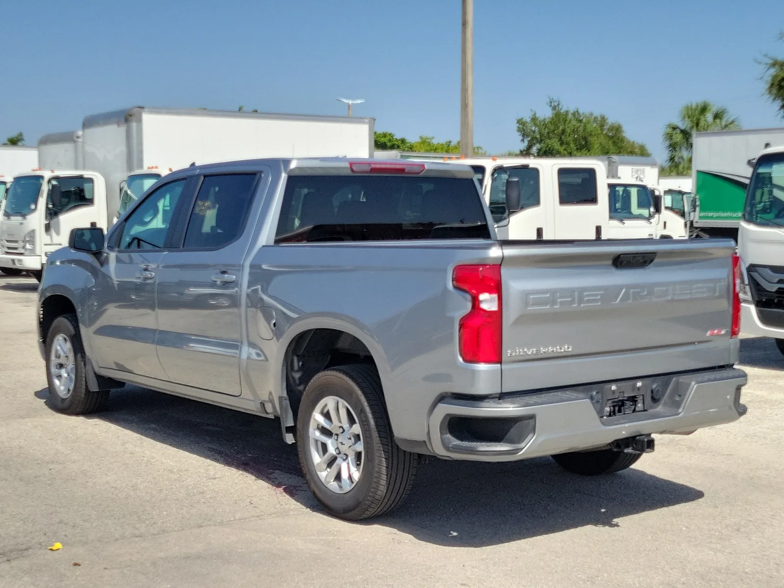 2026 Chevrolet Silverado 1500 RST photo 3