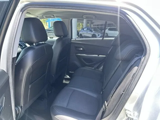 2022 Chevrolet Trax LT photo 27