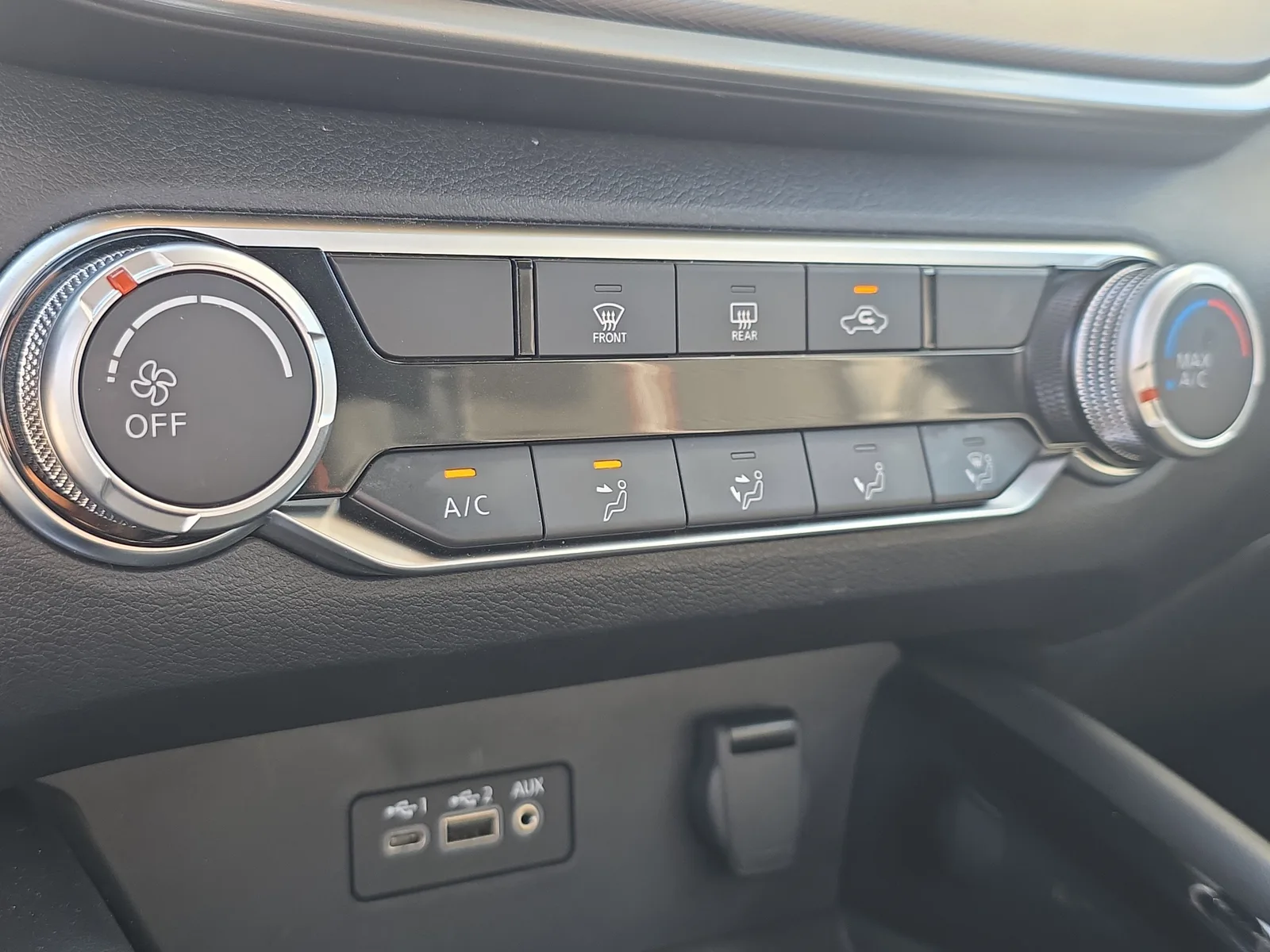 2025 Nissan Altima SR photo 36