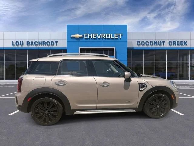 2024 MINI Countryman Cooper S photo 9