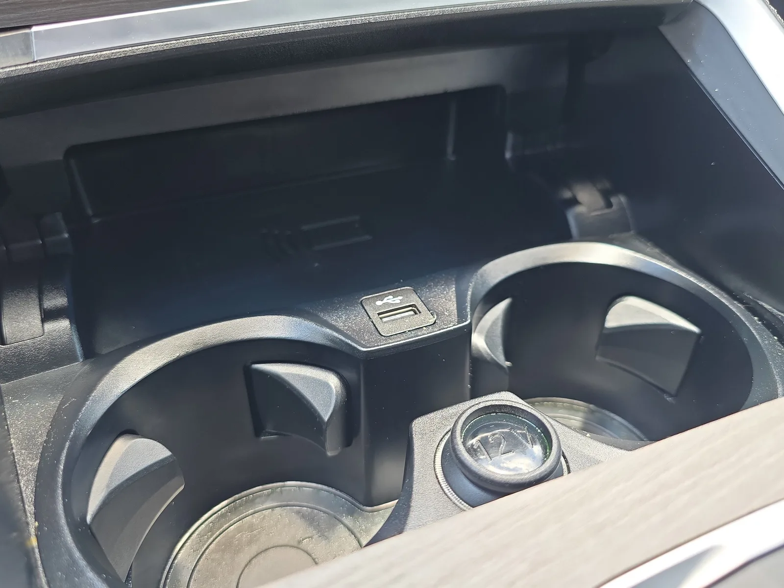 2025 BMW 2 Series 230i photo 31