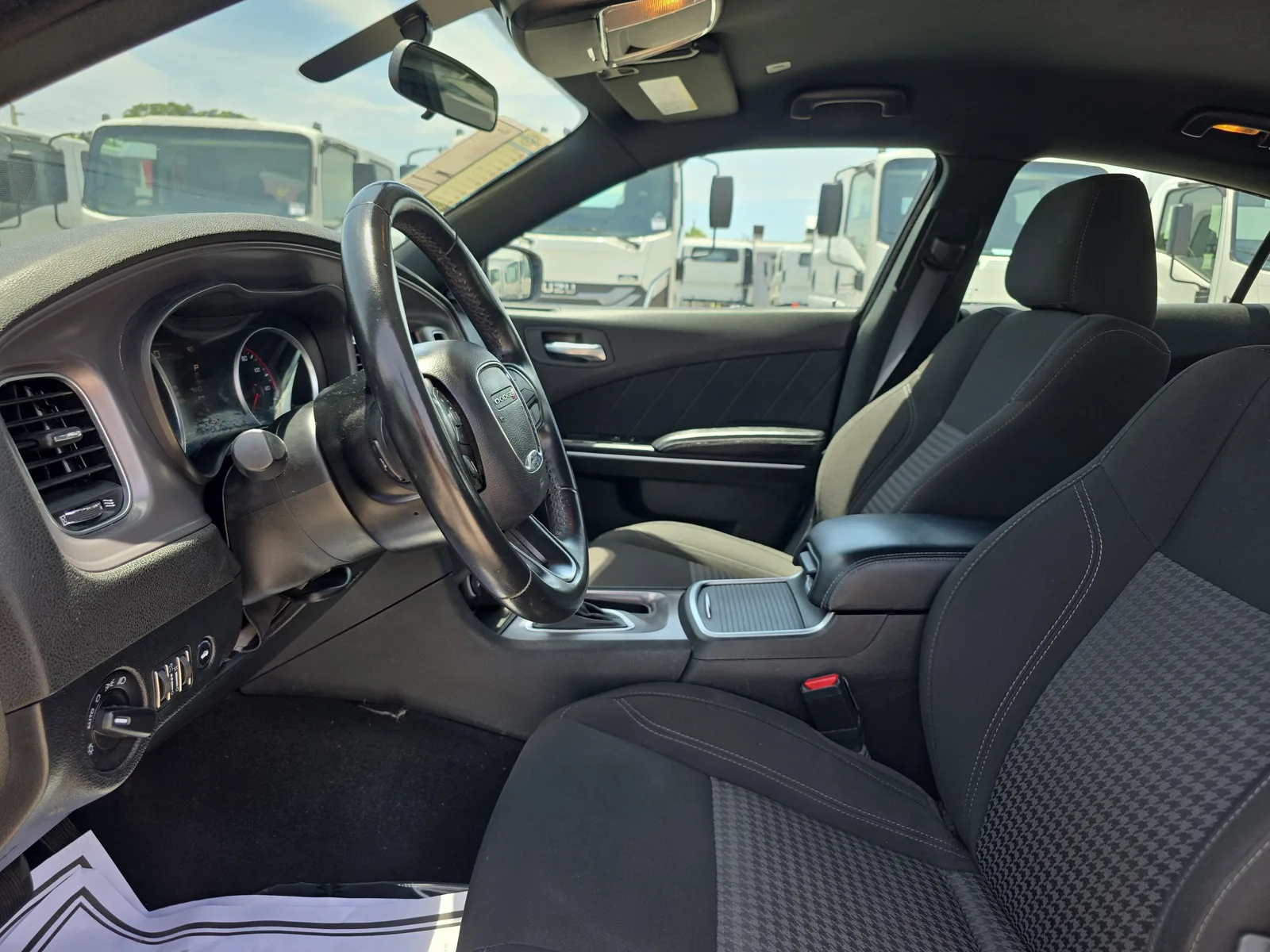 2023 Dodge Charger SXT photo 23