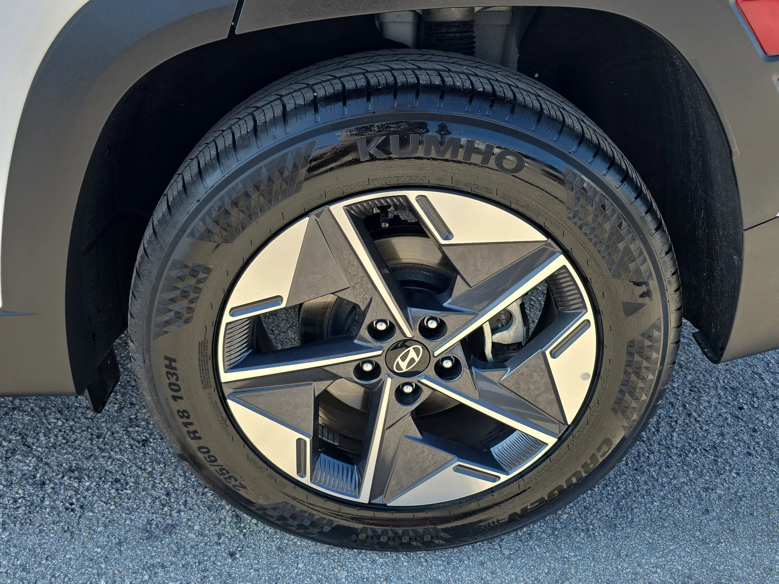2026 Hyundai Tucson SEL photo 11