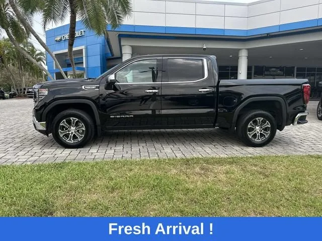 2026 GMC Sierra 1500 SLT photo 32