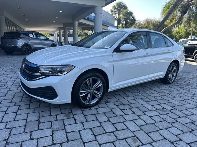 2024 Volkswagen Jetta SE photo 31
