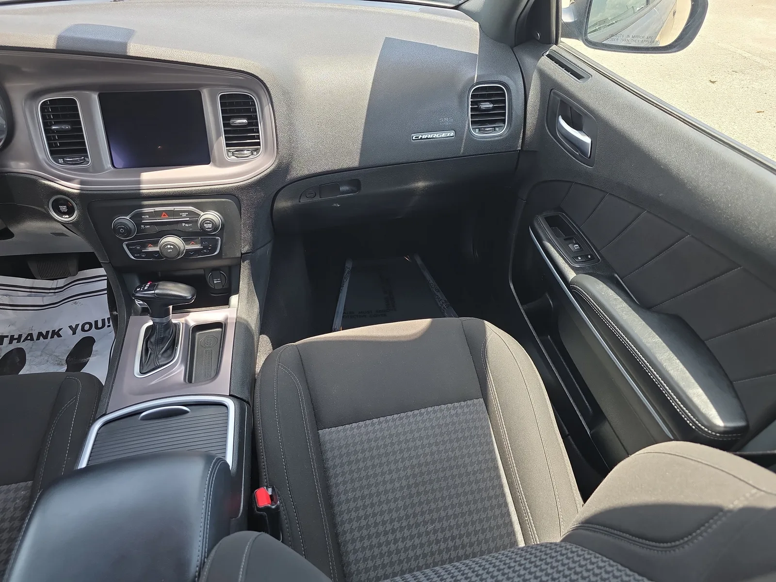 2023 Dodge Charger SXT photo 19