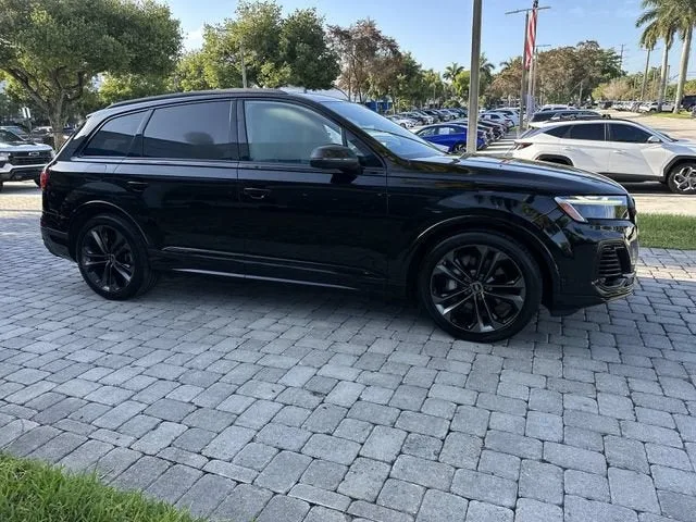2025 Audi Q7 Prestige photo 15