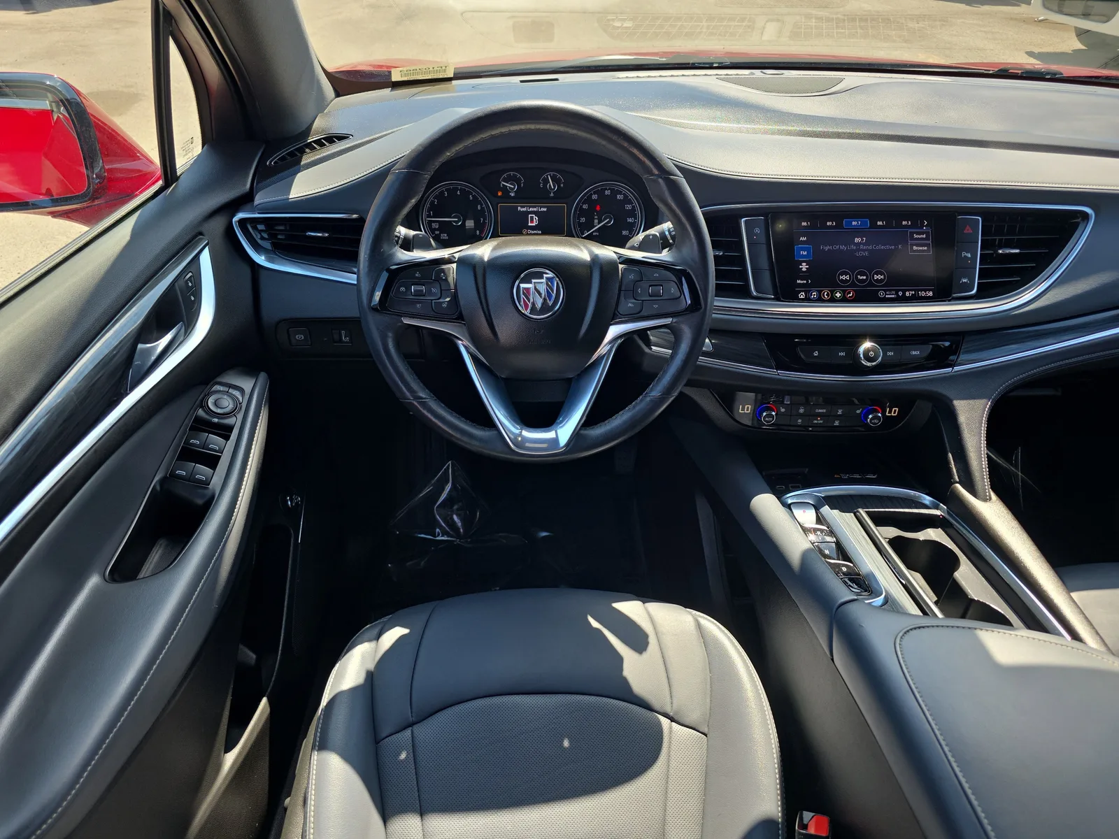 2024 Buick Enclave Essence photo 16
