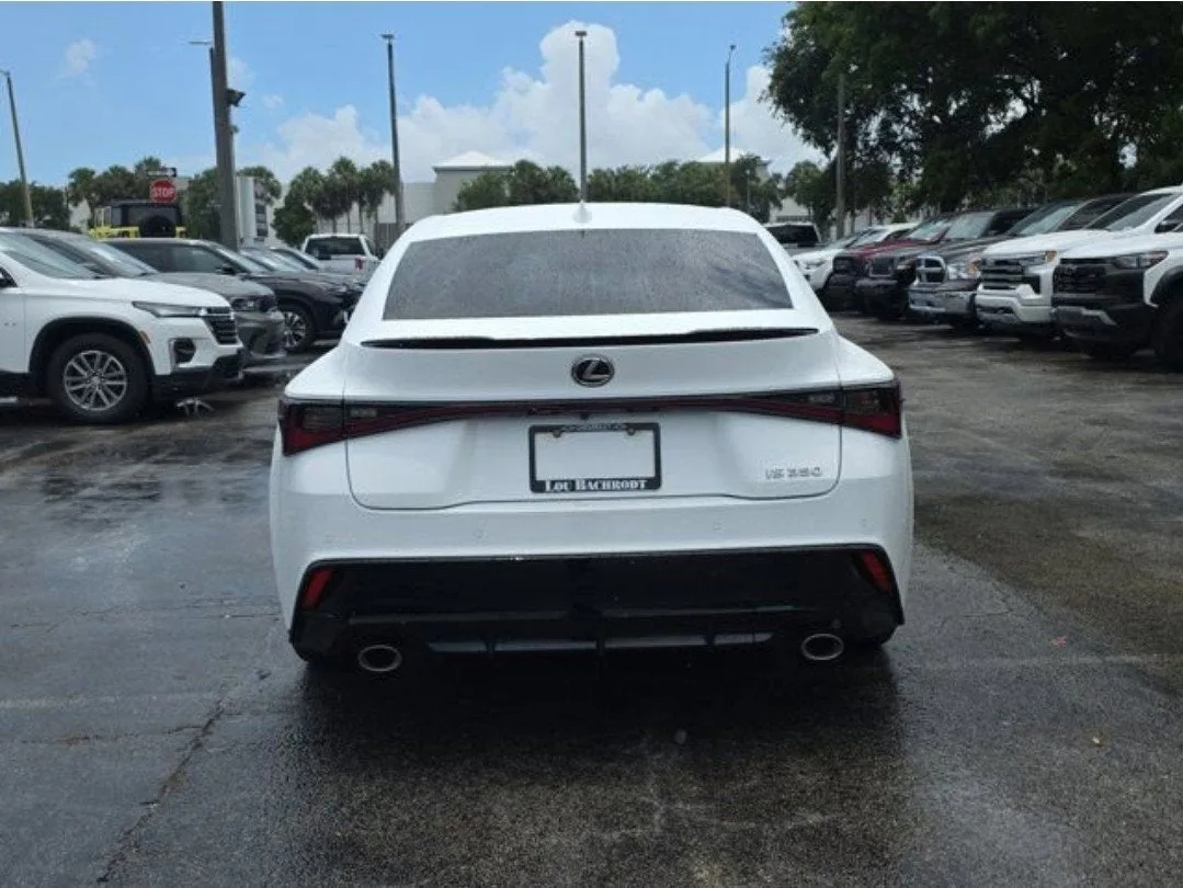 2023 Lexus IS IS 350 F SPORT photo 6