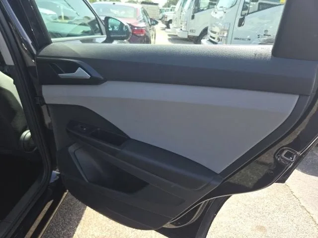 2023 Volkswagen Taos S photo 8