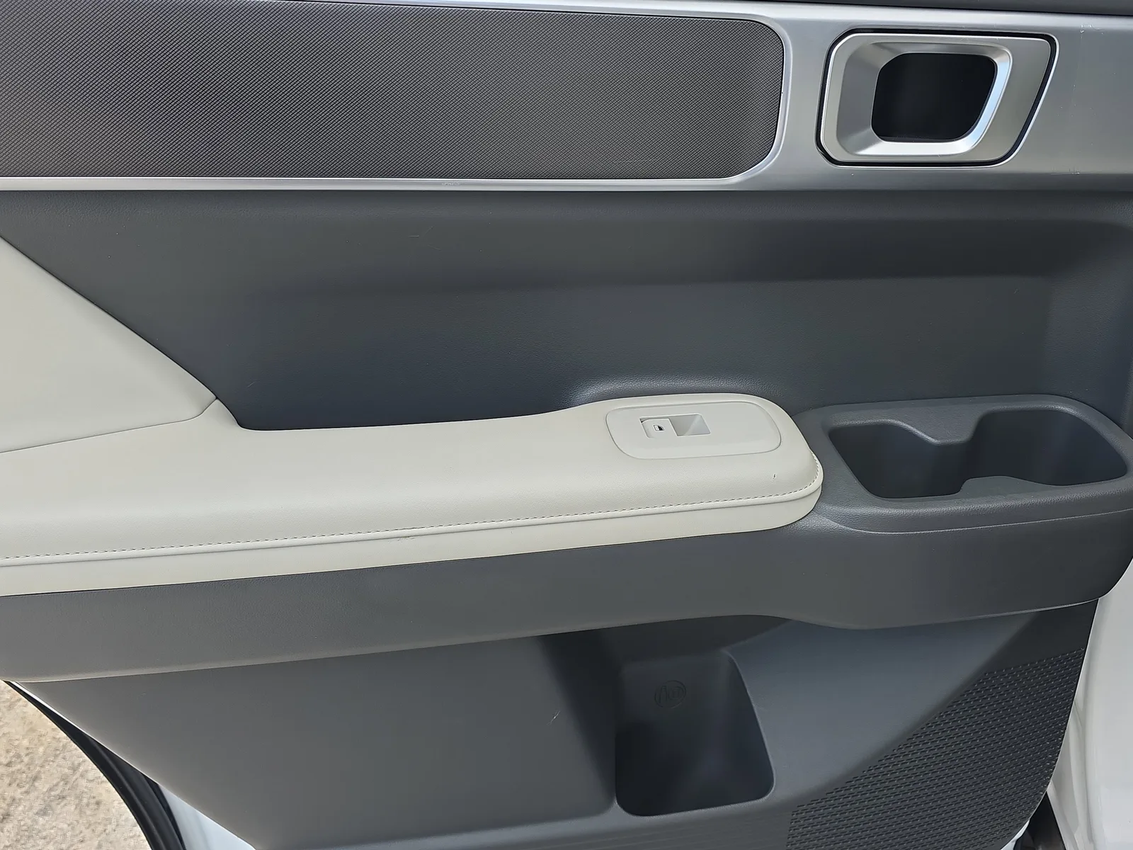 2024 Hyundai Santa Fe SEL photo 13