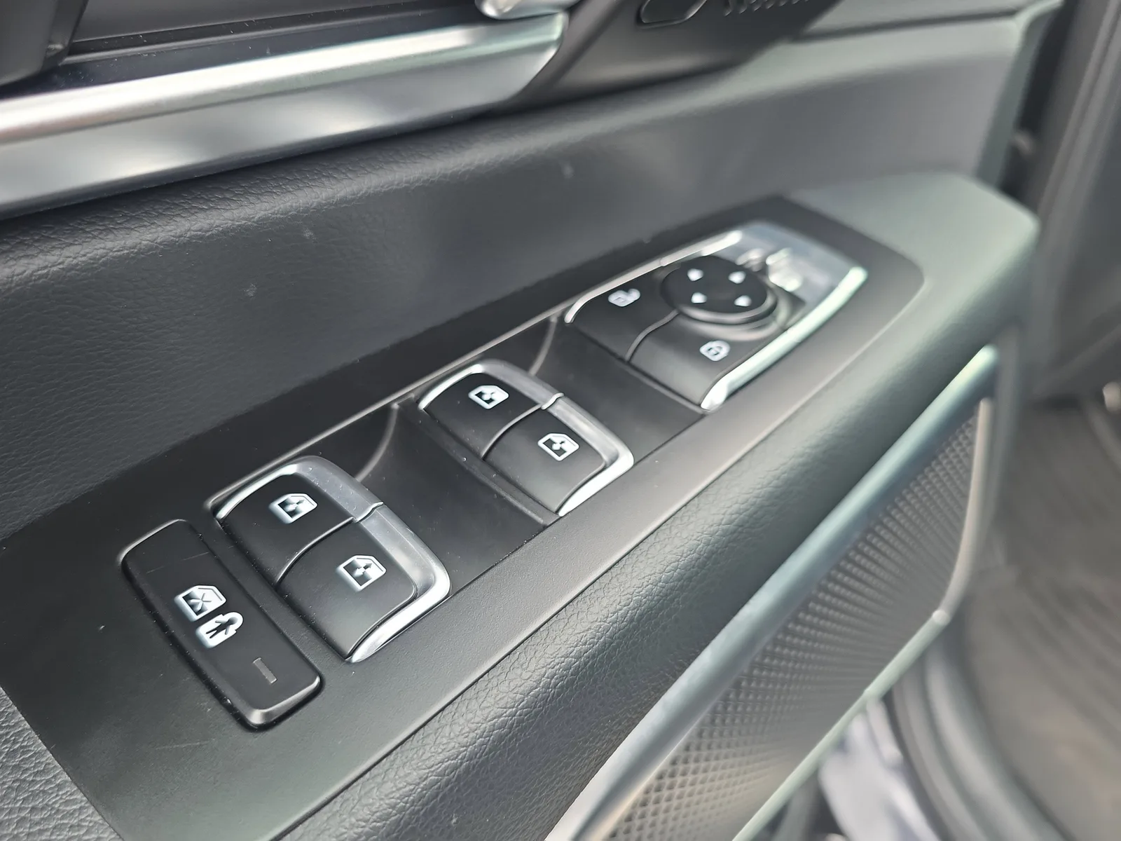 2025 Kia Telluride SX-Prestige X-Line photo 23