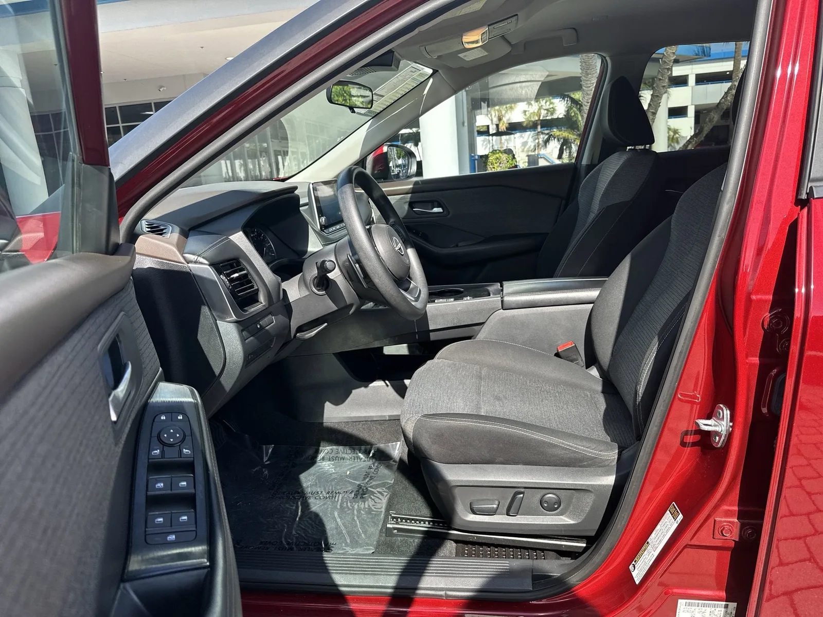 2023 Nissan Rogue SV photo 22