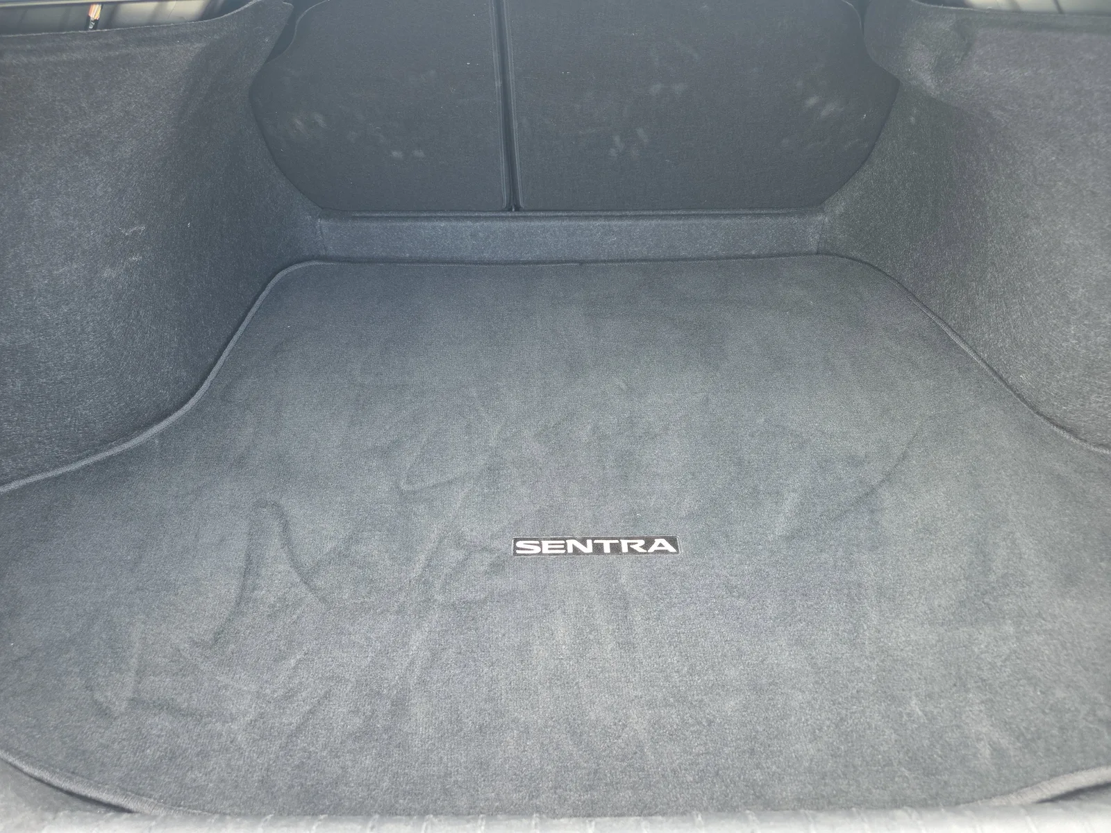 2025 Nissan Sentra SV photo 11