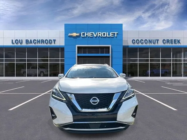 2022 Nissan Murano SV photo 3