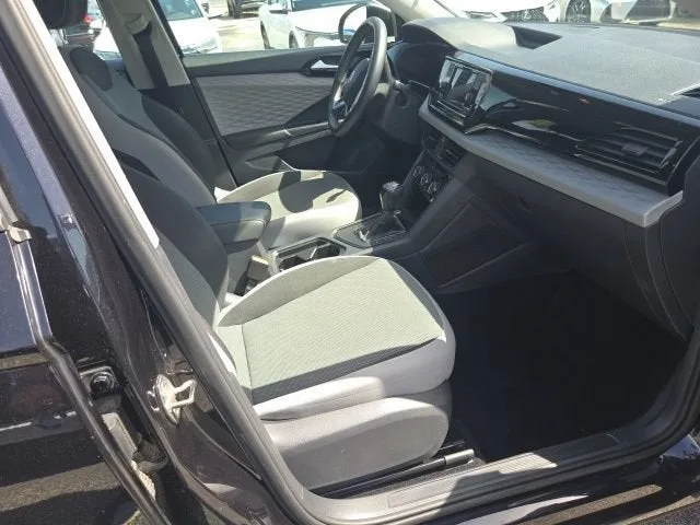 2023 Volkswagen Taos S photo 7