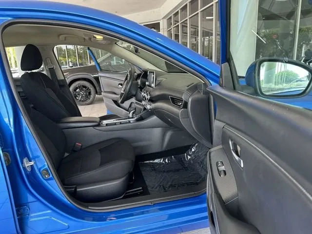 2024 Nissan Sentra SV photo 29