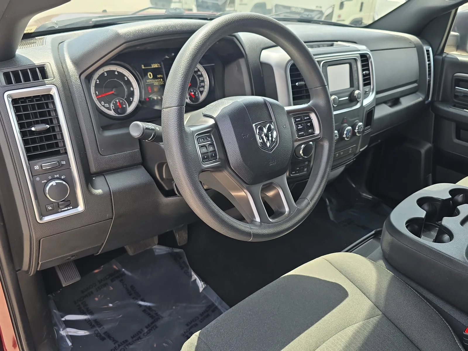 2024 RAM 1500 Classic Warlock photo 24