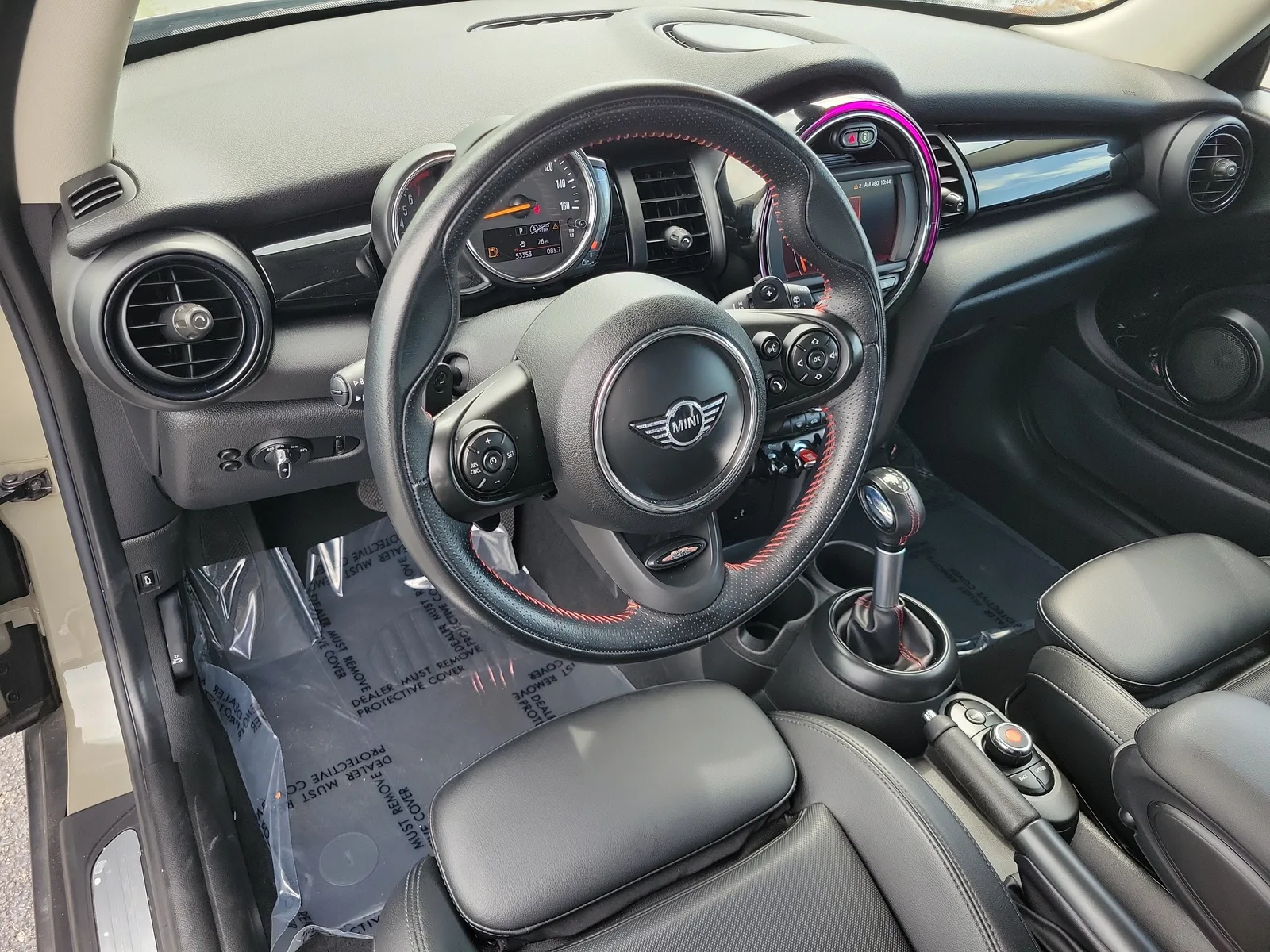 2019 MINI Hardtop 2 Door Cooper S photo 17