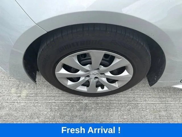2024 Toyota Corolla LE photo 18