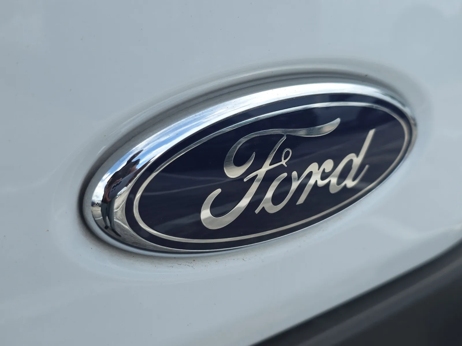 2024 Ford Transit Passenger Wagon XL photo 9