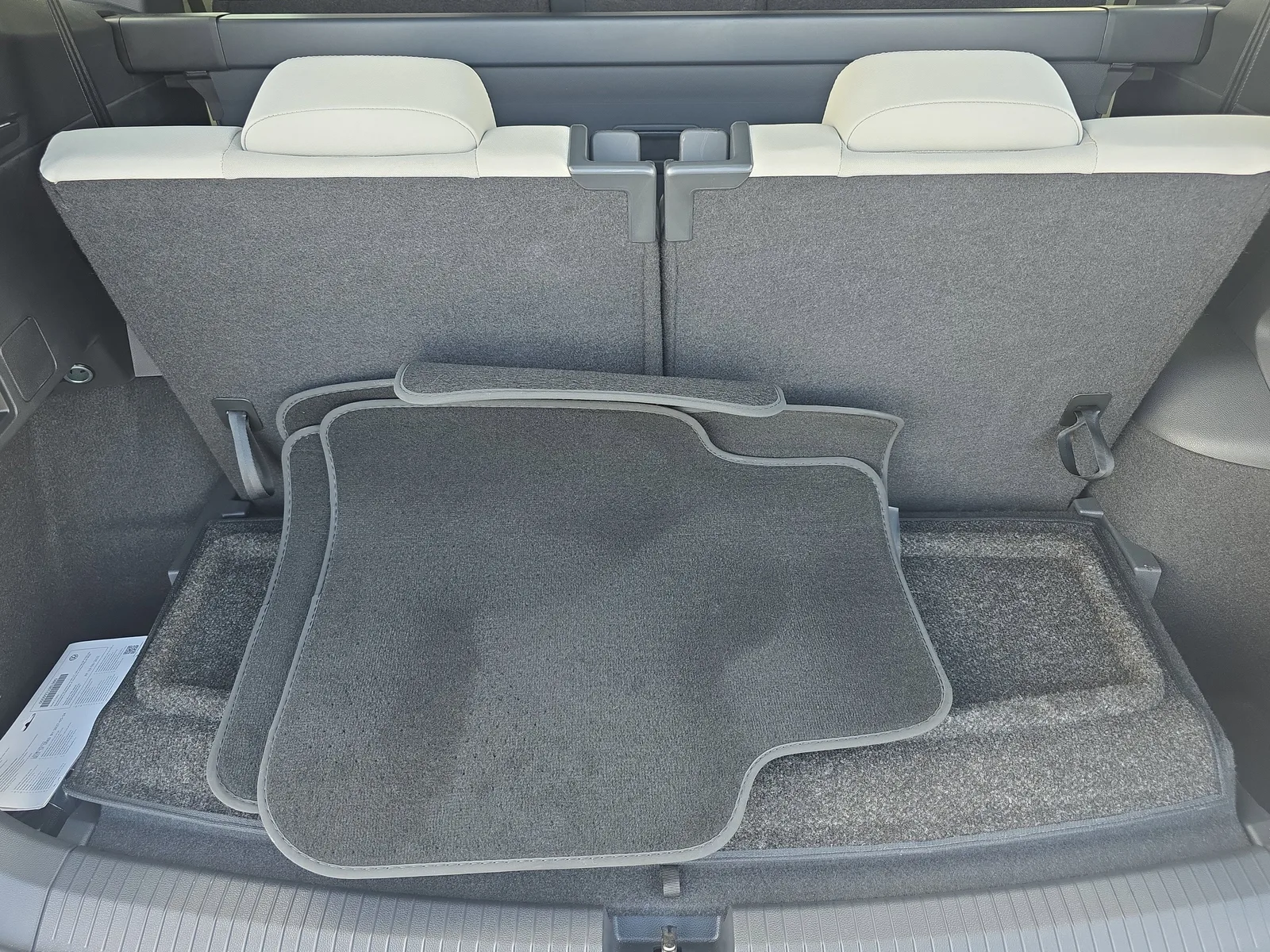 2023 Volkswagen Tiguan SE R-Line Black photo 11