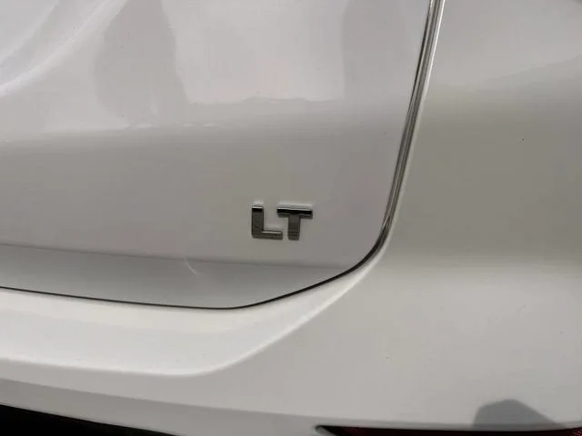 2023 Chevrolet Equinox LT photo 39